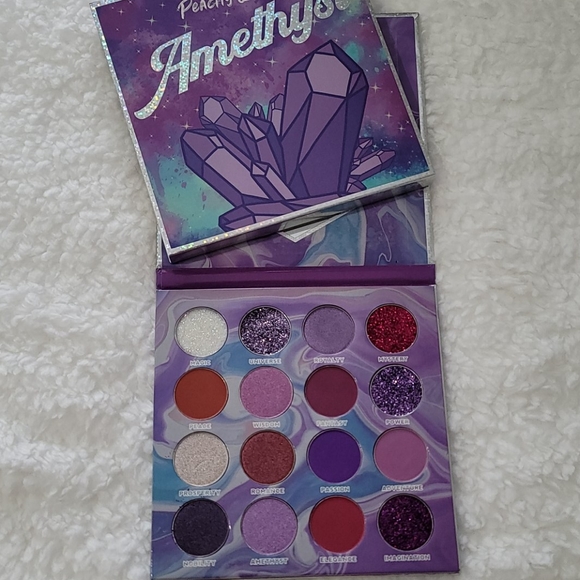 Peachy Queen - Amethyst - Picture 1 of 4